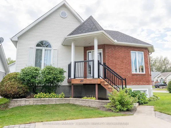 49 Barnhart Dr, South Stormont, ON K0C 1P0