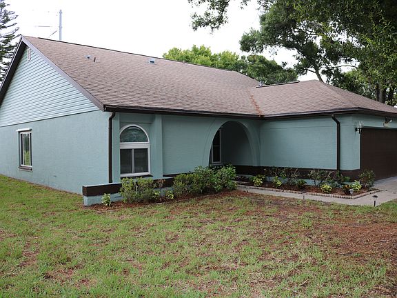 4th image of 3689 Chatham Dr