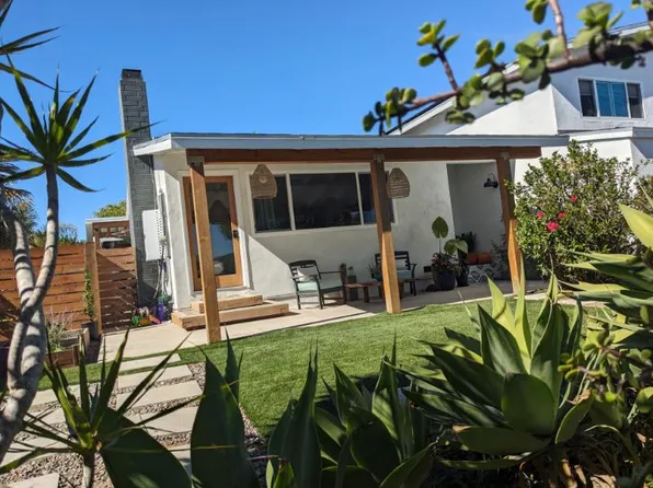 3505 Trieste Dr, Carlsbad, CA 92010