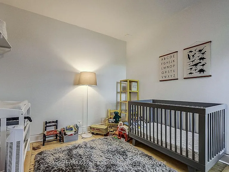 72 Massey St — Photo 16