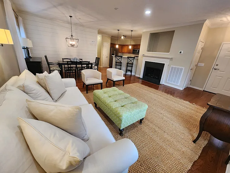 1241 Park Run Dr — Photo 7