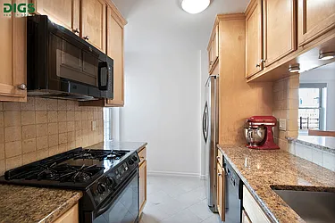 Sold by Digs Realty Group