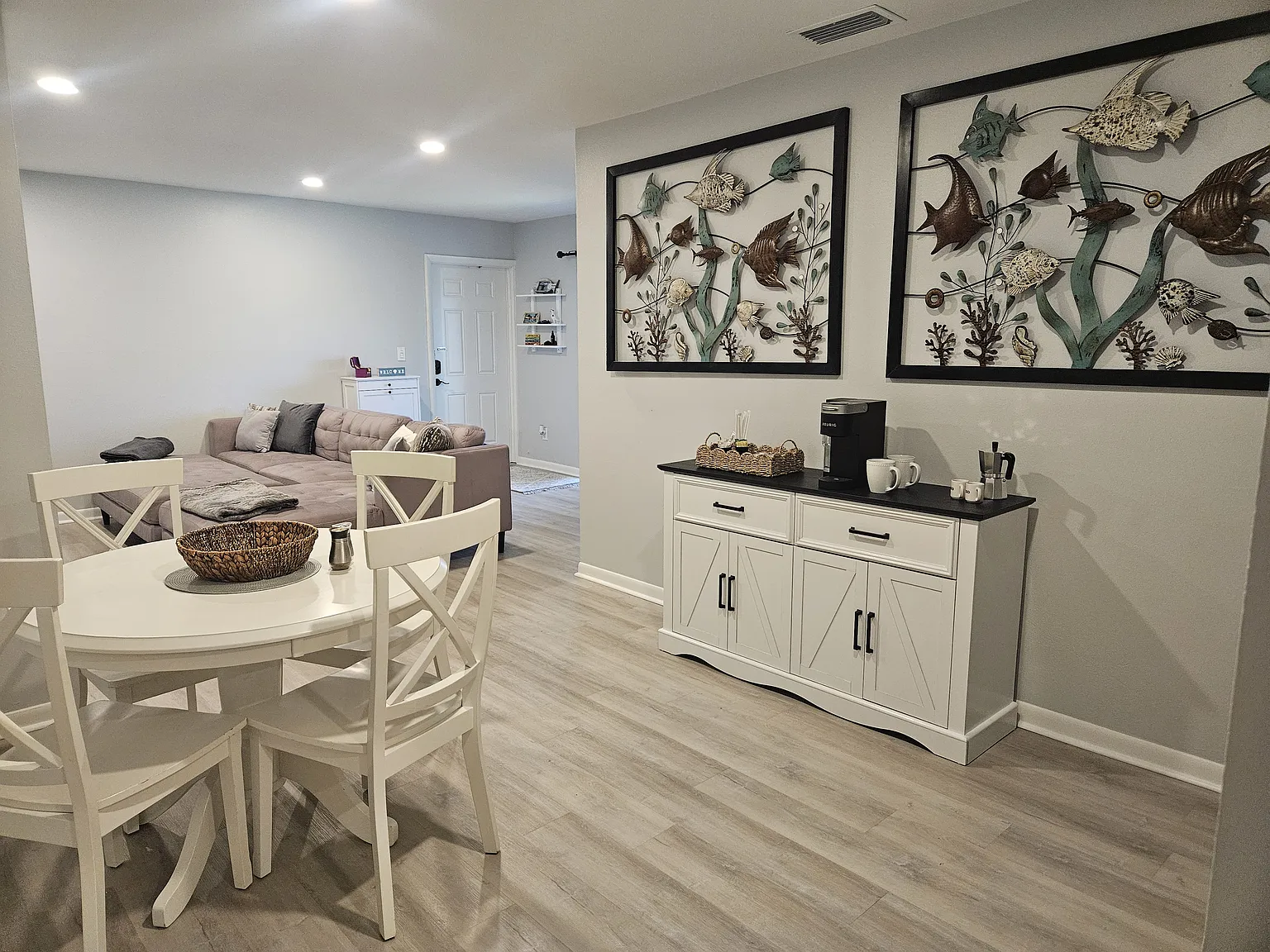 2 bed, 973 sqft, $2,100 — Photo 4
