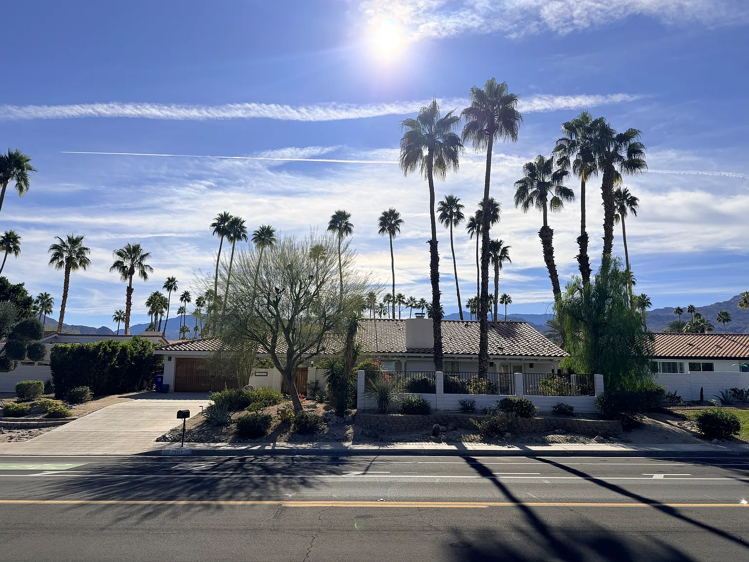 5 bed, 2904 sqft, $12,500 — Photo 1