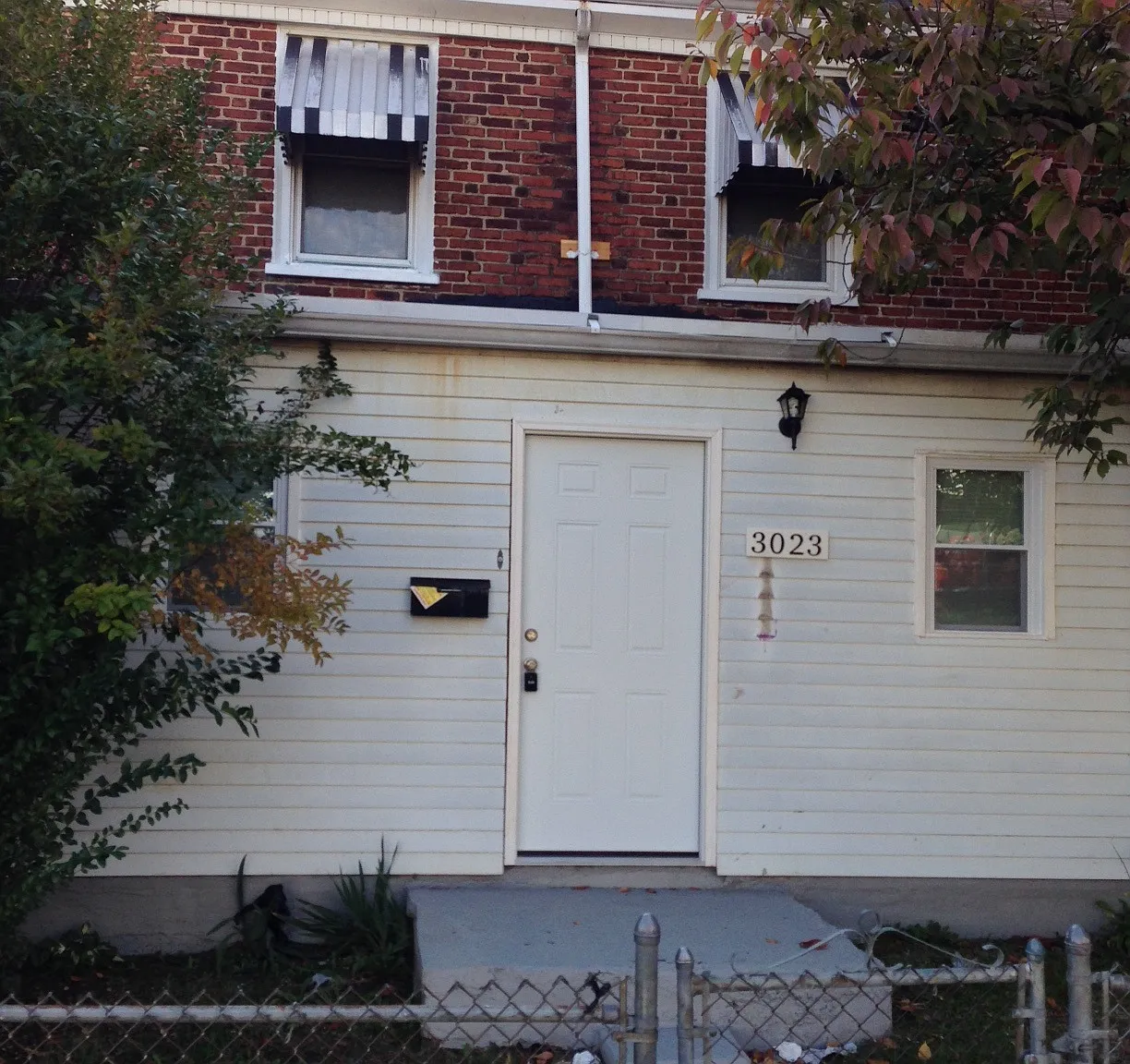 3023 Mt Ephraim Ave (Fairview) — Photo 1