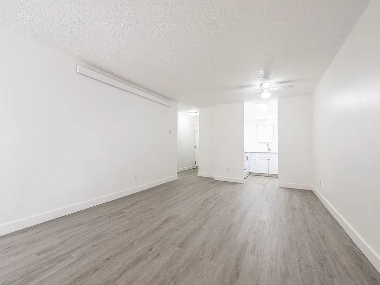 Bridgeview Apartments - Get a $500 VISA! — Photo 24