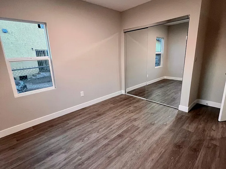 4701 9th Ave #4701 — Photo 40