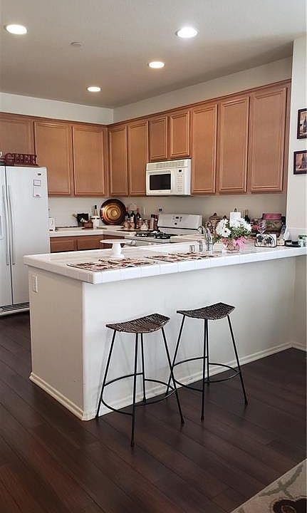 2nd image of 14975 S Highland Ave Unit 64