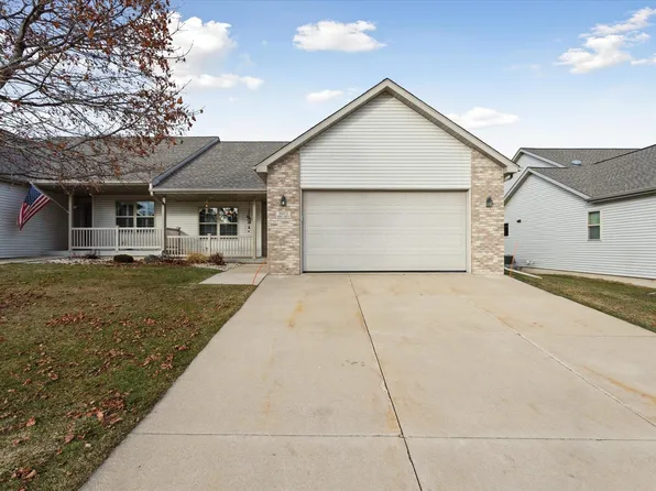 3072 Rebel Dr, Sun Prairie, WI 53590