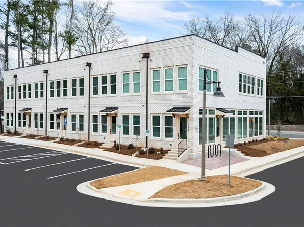 9040 Main St #116, Woodstock, GA 30188