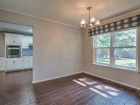 5th image of 7501 S Fern Ave W