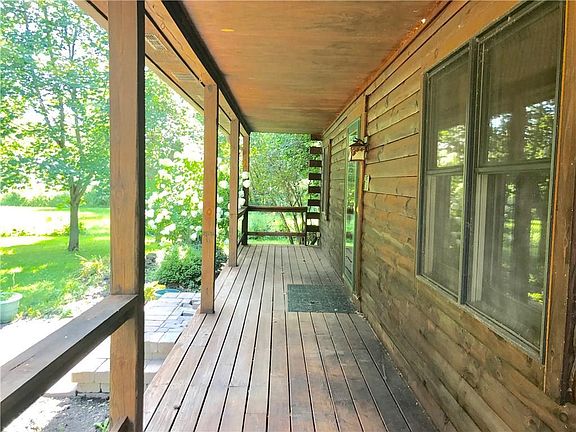 3rd image of 164 Oatka Avenue Ext