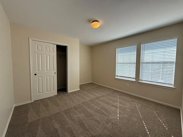 11606 Hereford St — Photo 13