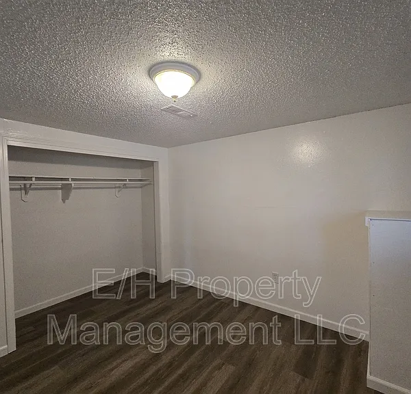 8728 E Arthur Cir — Photo 27