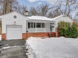 79 Sawmill Dr, Berkeley Heights, NJ 07922