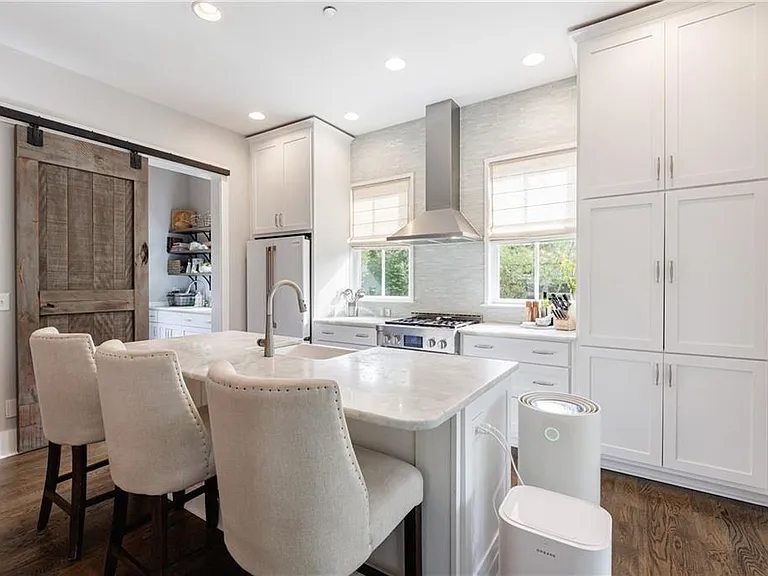 1000 Loliver Ln — Photo 5