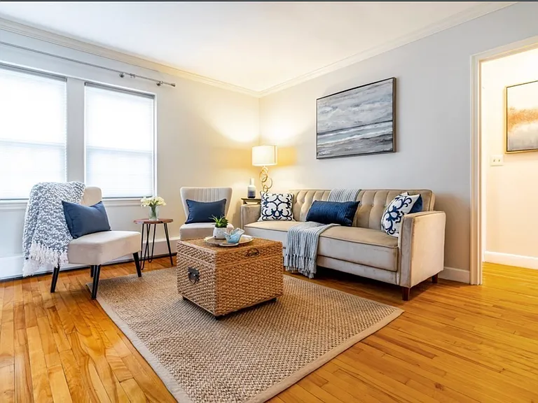 82 Boylston St #2 — Photo 2