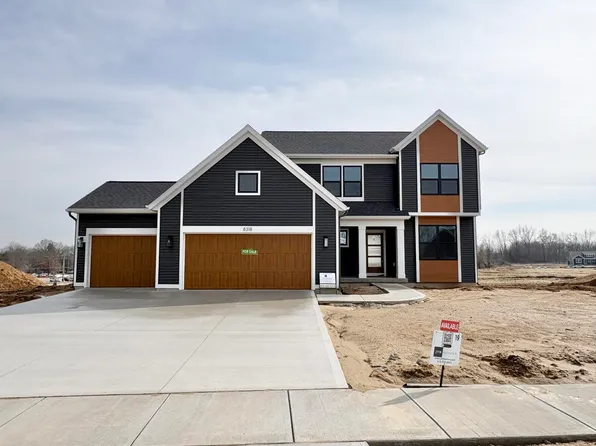 8318 Kettle Hill Ct SE, Alto, MI 49302
