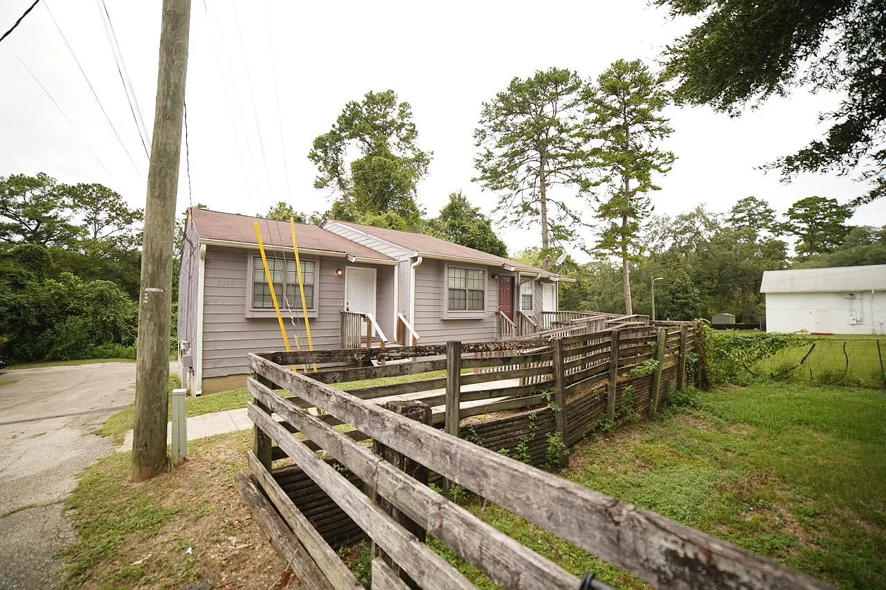 1 bed, 1.0 bath, 640 sqft, $995 — Photo 2
