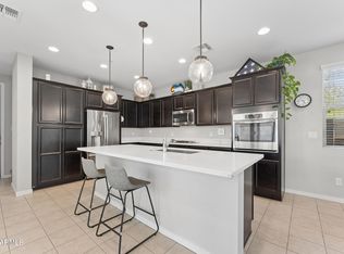1917 S FOLLETT Way, Gilbert, AZ 85295