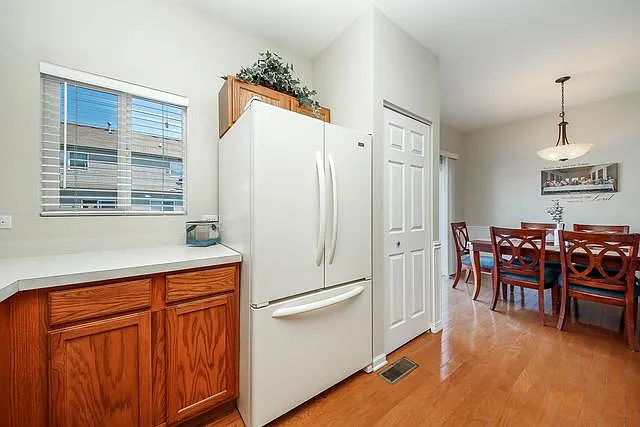 113 Enclave Cir #B — Photo 5