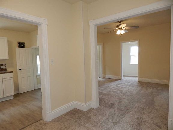 4th image of 309 S Lincoln Ave
