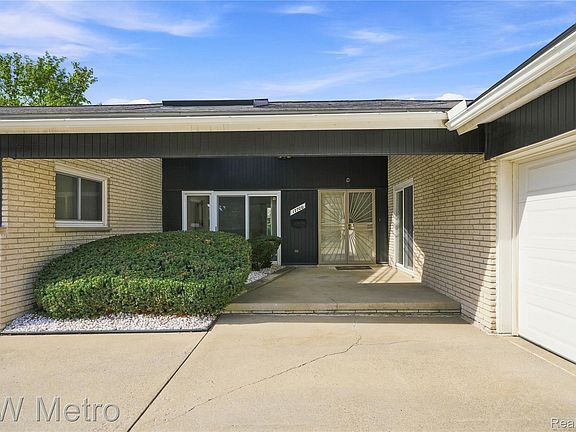 2nd image of 17700 Adrian Rd