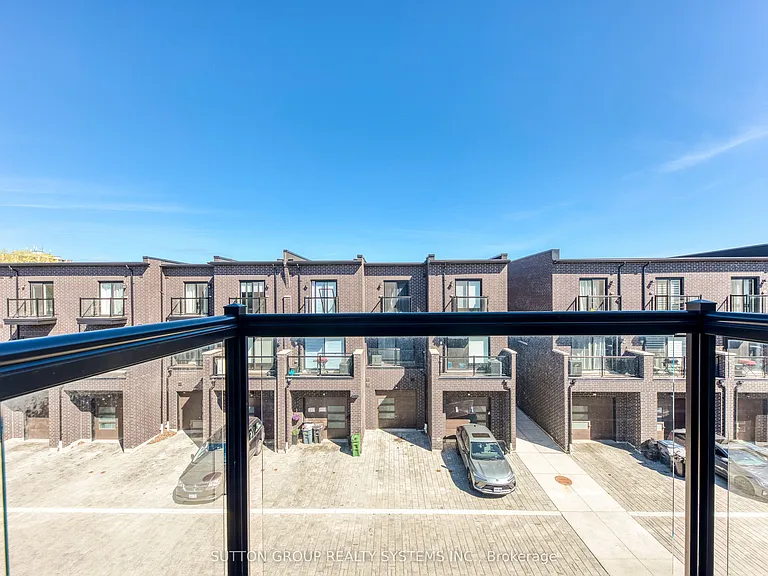 1 Lawrence Ave W #1774A — Photo 31