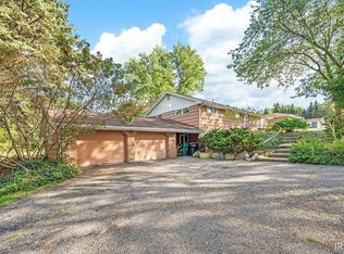 51416 Orange Rd, South Bend, IN 46628