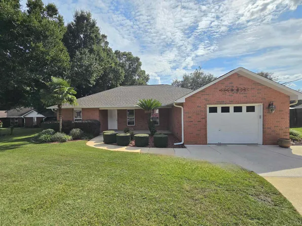 915 Sammy Way, Pensacola, FL 32526