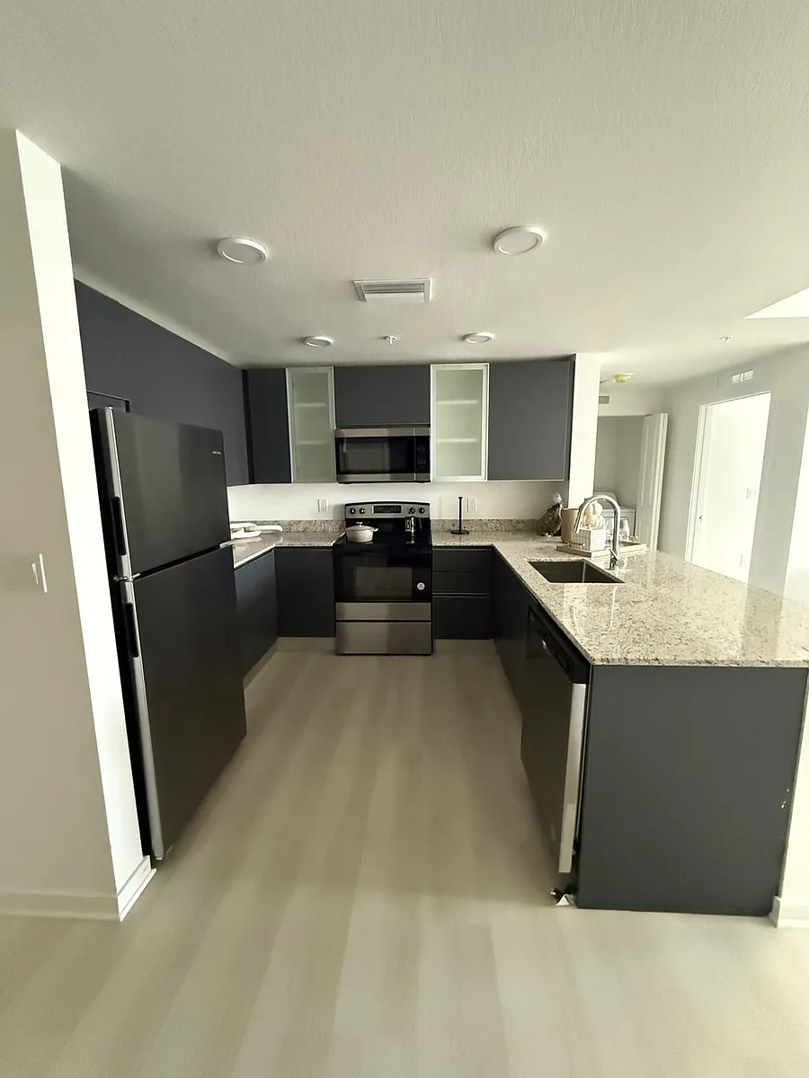 Building Photo - 5587 Millenia Park Blvd #205