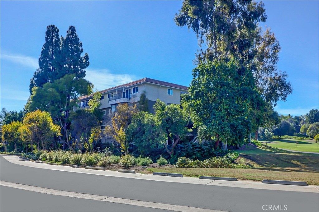 2395 Via Mariposa W Unit 3A