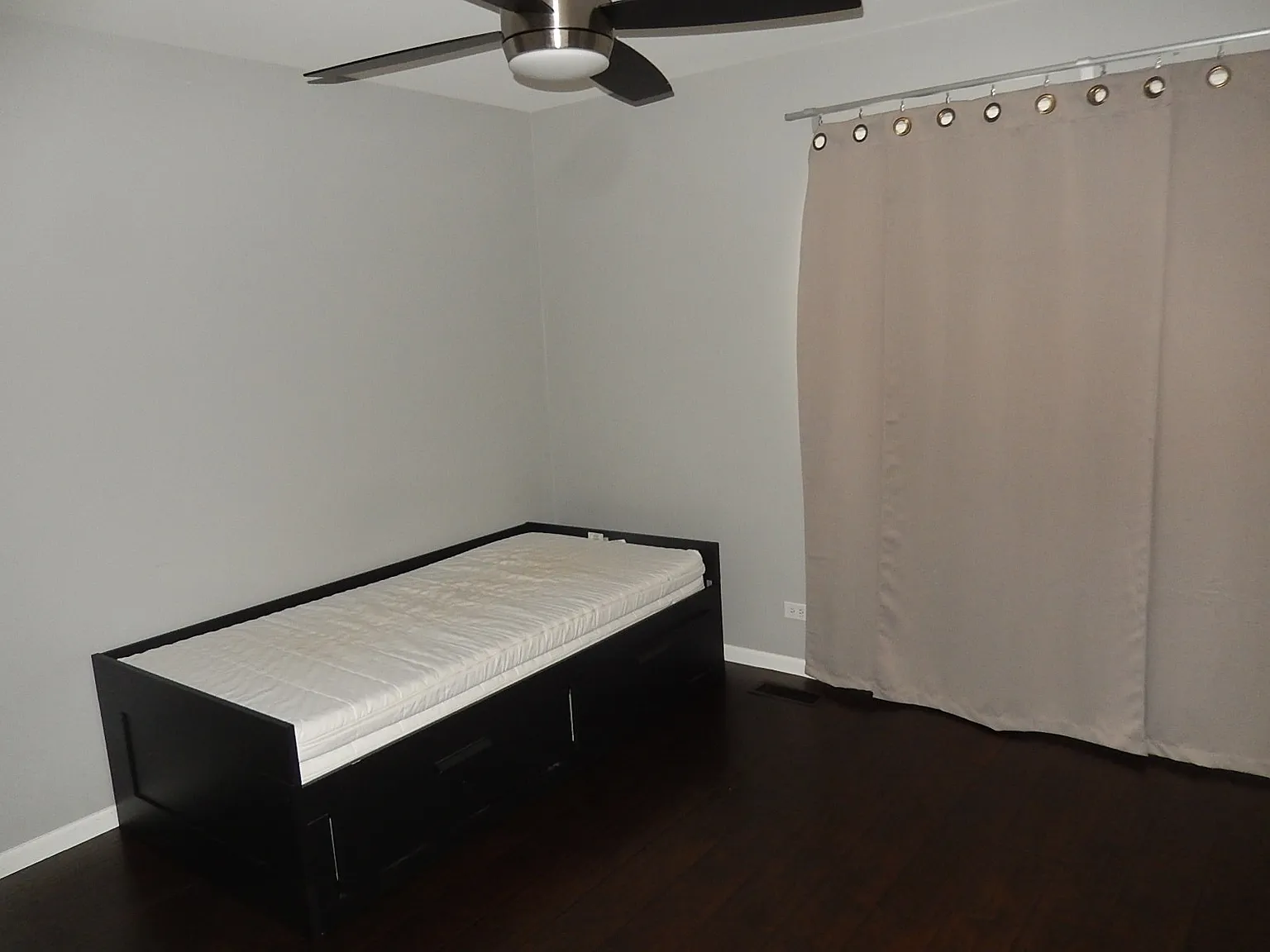 375 Woodridge Circle — Photo 3