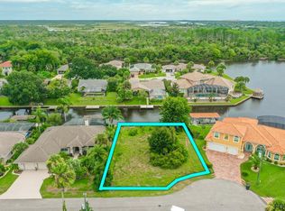 11 Calusa Ct, Palm Coast, FL 32137