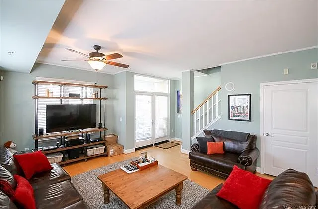 1320 Fillmore Ave #101 — Photo 7