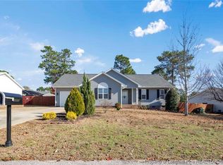 3422 Masters Dr, Hope Mills, NC 28348