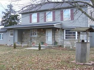 29 Wayne Ave, Stuarts Draft, VA 24477