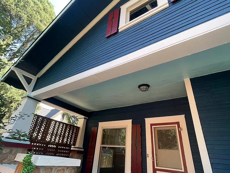 15 Wolfe Ave — Photo 41