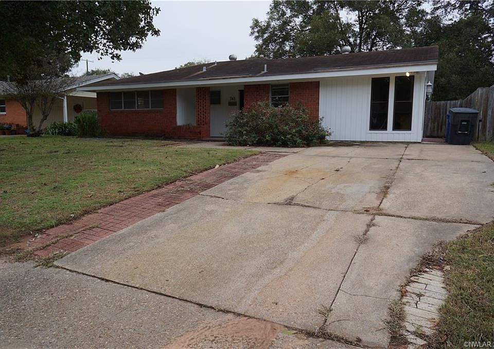 1st image of 745 Acklen St