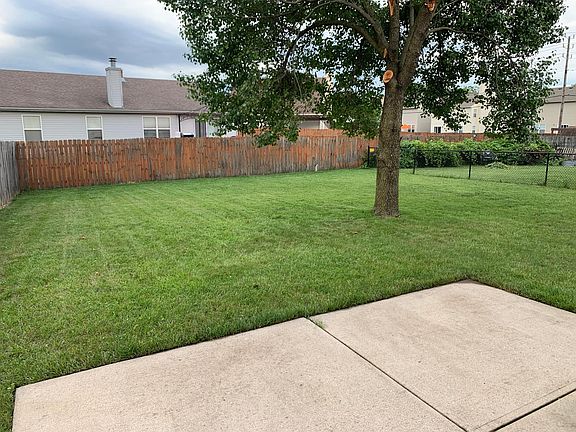 3rd image of 8441 Gainesville Dr