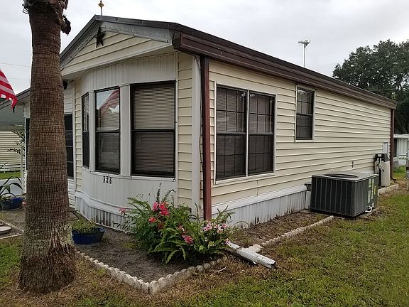 2nd image of 326 Dove Ln