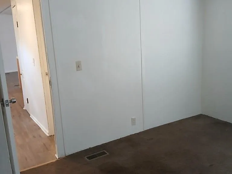 104 Ash St — Photo 14