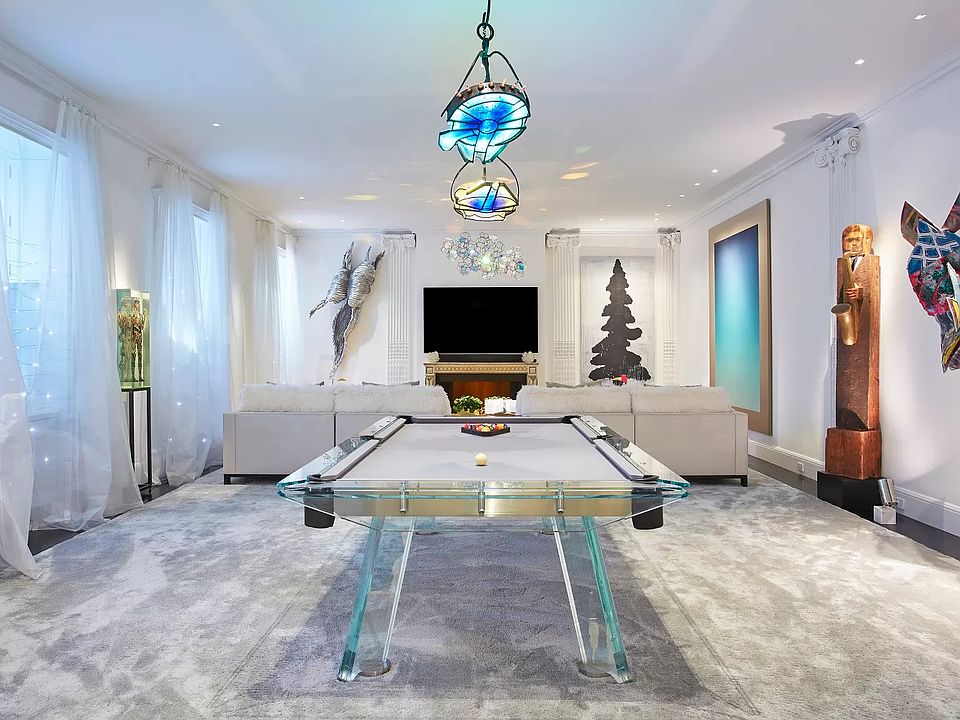 1st image of 765 Park Avenue Maisonette #1