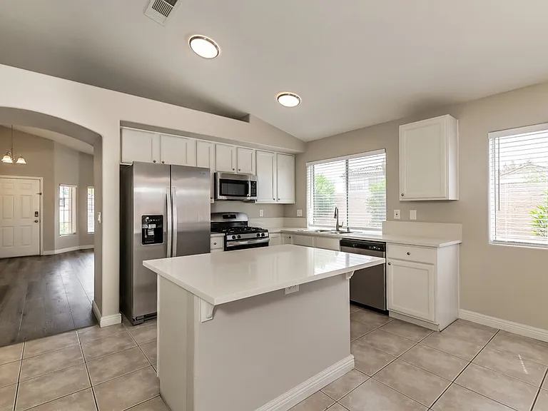 972 Trackers Glen Ave — Photo 7