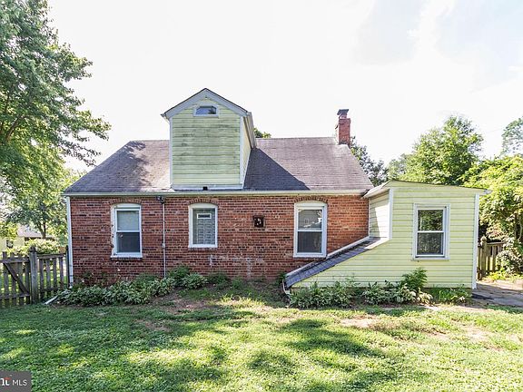 2nd image of 705 Wade Ave