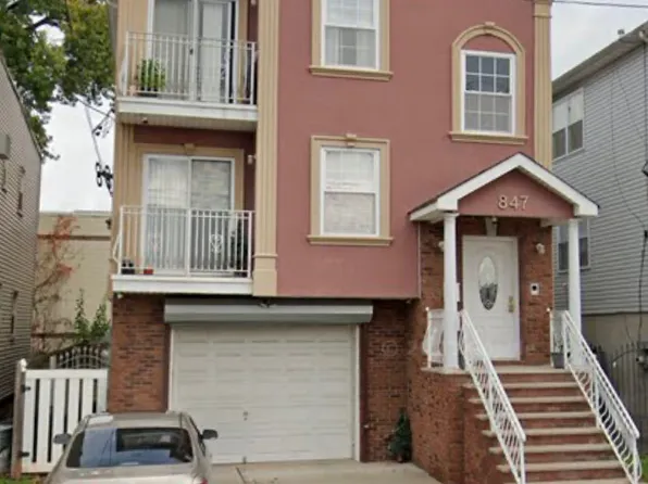 847 Bond St #1, Elizabeth, NJ 07201