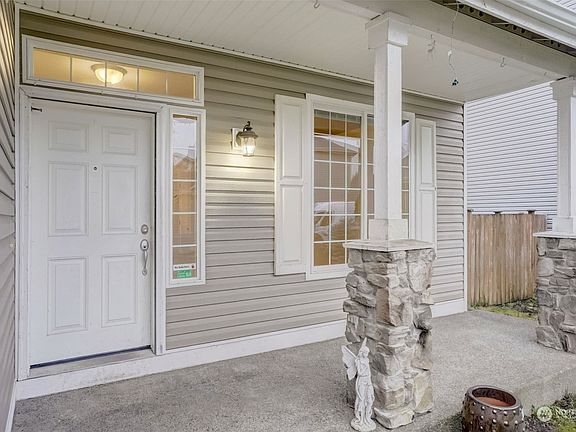 2nd image of 15528 67th Avenue Ct E
