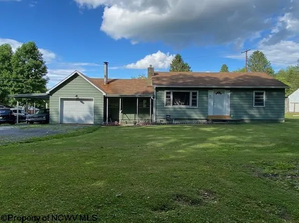 51 Viola Rd, Fairmont, WV 26554