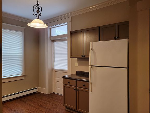 4th image of 1200 5th Ave APT 2