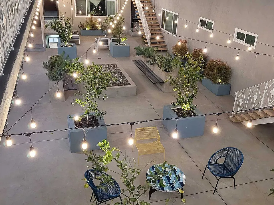 Bleu Apartments